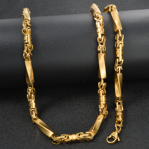 Collier chaîne gourmette en acier inoxydable de haute qualité, maillons géométriques avec placage or, bijoux élégants à coutures soignées - Product Image 1