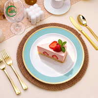 Assiettes jetables élégantes en plastique PS de 10 pouces avec logo personnalisé et bord argenté, vaisselle robuste pour les fêtes d'anniversaire et les banquets