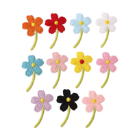 Patch brodé coloré personnalisable 2026 motif marguerites pour sacs, chaussures, chapeaux et décorations de vêtements – Autocollants DIY