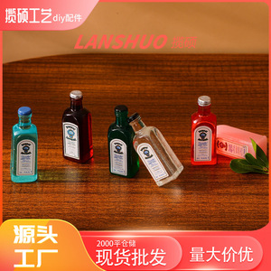 Mini Botellas de Licor de Resina Plástica en Miniatura, Set de Joyería 3D DIY, Adornos de Escritorio, Materiales para Manualidades - Product Image 2