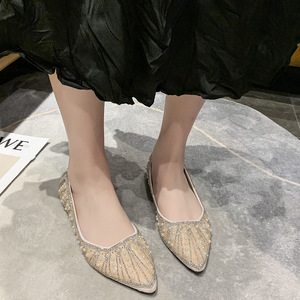 <span class=keywords><strong>Ballerine</strong></span> da Donna alla Moda con Cinturino Singolo, Versatili, <span class=keywords><strong>a</strong></span> <span class=keywords><strong>Punta</strong></span>, con Perle e Dettagli Traforati - Product Image 4