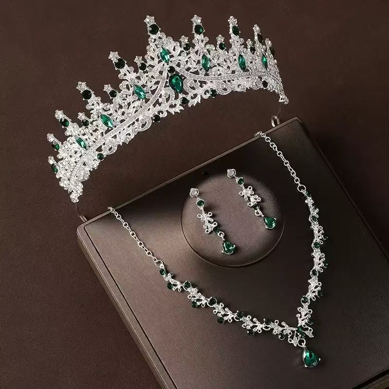 เงิน + หินสีเขียว