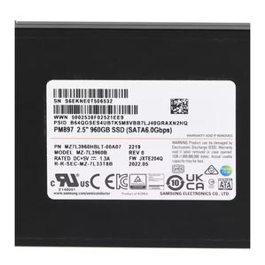 MZ7L3960HBLT-00A07 PM897 960GB 2.5ภายในแบบโซลิดสเตทไดรฟ์พร้อมกรอบโลหะอินเตอร์เฟส M.2สำหรับการใช้งานเดสก์ท็อป - Product Image 1