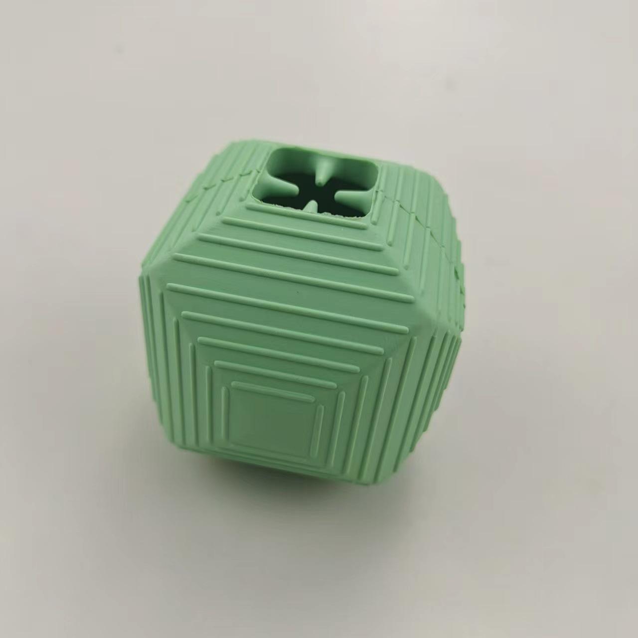 สีเขียว