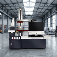 Machine de découpe à fil CNC DK7735 de haute précision, équipement électrique efficace pour le travail de précision des petits moules et composants fins