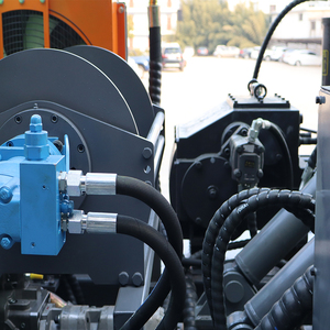 CSQX1000B 유압 크롤러 다이아몬드 코어 드릴링 리그 다기능 1000m 마이닝 코어 샘플링 머신 필수 펌프 - Product Image 5