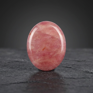 Hecho a mano Natural fresa cuarzo cristal pulgar preocupación piedra Ágata tallado estilo Chakra meditación alivio piedra preciosa mascota para - Product Image 1