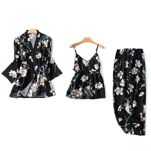 纯棉睡衣女春夏秋性感吊带<span class=keywords><strong>3</strong></span>件套薄款日本学生宽松家居服 - Product Image 3