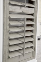 Volets à persiennes réglables sur mesure en tilleul pour fenêtre, fabriqués au Royaume-Uni, en Angleterre, en Europe, en Australie, volets de plantation en bois de Paulownia