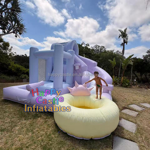 Château gonflable commercial bleu pastel en PVC avec toboggan, pour usage extérieur, adapté aux événements humides et secs, idéal pour la <span class=keywords><strong>location</strong></span>. - Product Image 2
