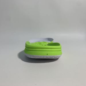 รองเท้าฟุตบอล HT-9K0429 TF Turf สำหรับผู้ชาย น้ำหนักเบา พื้นรองเท้ากันลื่น ทนทานต่อการสึกหรอ ทำจากยาง เหมาะสำหรับการฝึกซ้อม MOQ ต่ำ - Product Image 3