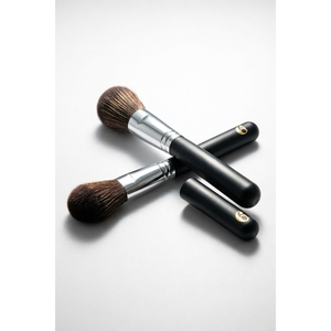 Brocha de Maquillaje Individual para Labios, 2 Piezas, Fórmula K Beauty, para Todo Tipo de Piel - Product Image 1