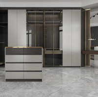 Dressing autoportant durable et peu encombrant avec porte en panneau mélaminé moderne, mobilier de chambre écologique pour appartement et hôtel