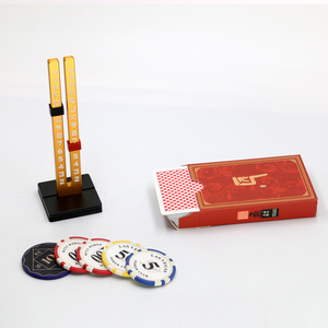 Cartas de Juego Personalizadas, Juego de Lujo en Caja de Regalo Doble, Acabado Brillante, Cartas de Póker Personalizadas, Empaque Rojo para Regalo Empresarial - Product Image 3