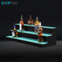 Présentoir à vin lumineux à trois niveaux en acrylique avec éclairage LED pour comptoir, fabriqué au Vietnam par DSP
