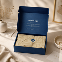 Caja de Envío Azul Marino Personalizada, de Cartón Corrugado Reciclable con Logotipo Dorado para Envíos y Empaquetado de Marcas de Lujo