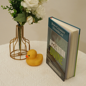 Libro Impreso de Alta Calidad, el Más Popular, Tapa Dura con Encuadernación Cosida, Laminación de Película, Grabado/Grabado en Relieve Personalizado - Product Image 2