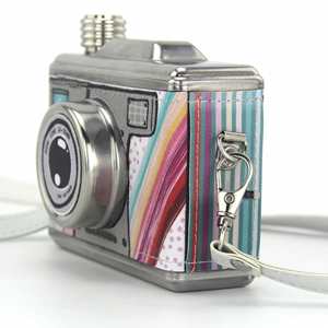Cadeau créatif : Pot à vin portable en acier inoxydable 201, style appareil photo, avec étui en cuir russe, pour l'extérieur - Product Image 2