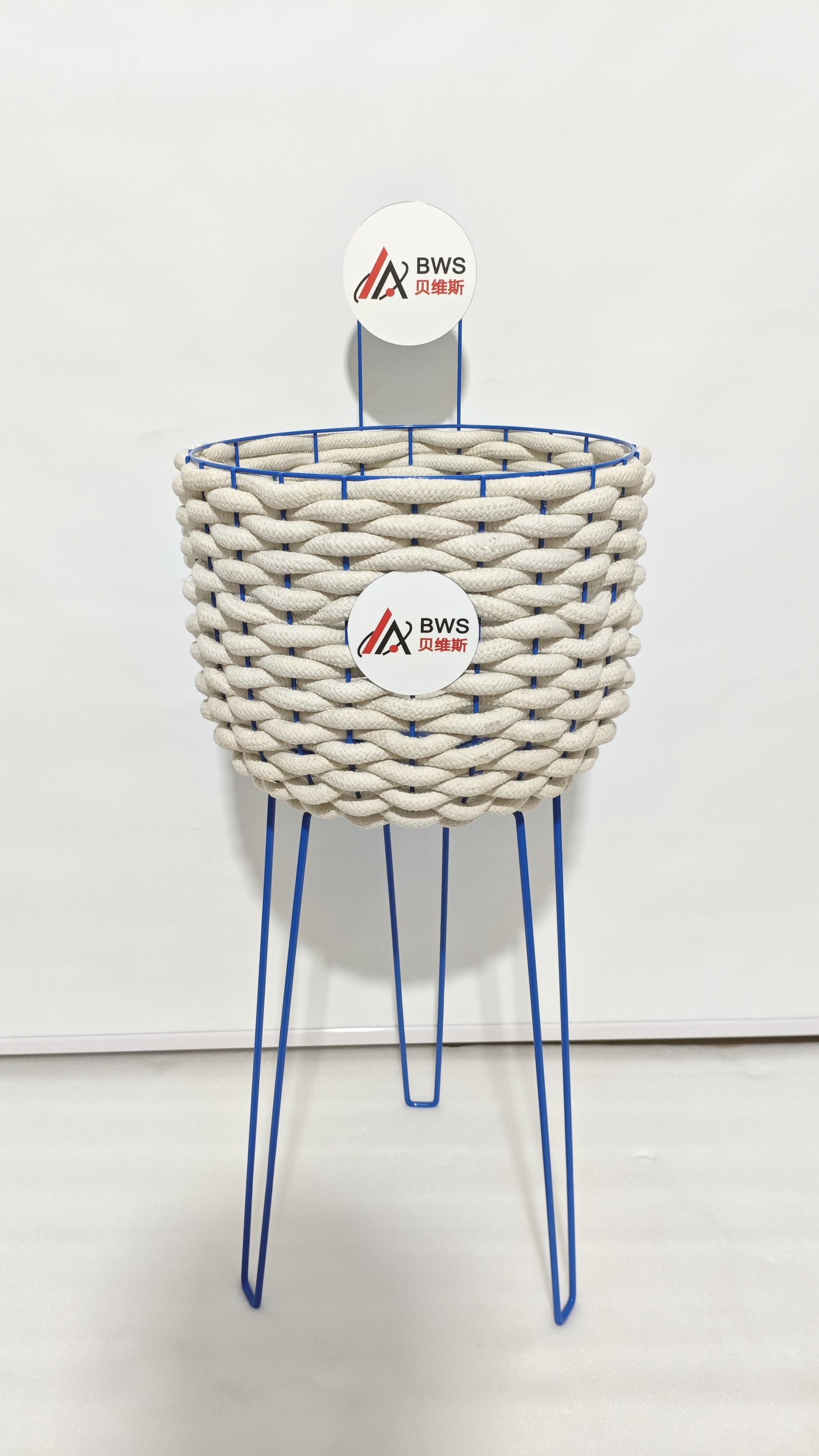 Apache Makeup Stand Cosmetic Display Toothpaste Rope Display Basket for Retail Shop — view 2