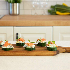 <span class=keywords><strong>Planche</strong></span> à découper rectangulaire en <span class=keywords><strong>bois</strong></span> d'acacia avec poignée Gravure laser personnalisée pour la cuisine à domicile - Product Image 5