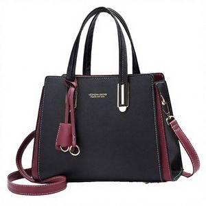 Sacs à main d'épaule de luxe élégants en cuir PU pour femmes – Sacs tendance et raffinés pour dames, vente en gros - Product Image 3