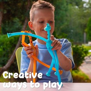 Jouet créatif et amusant en forme de girafe télescopique avec ventouse, tubes lumineux LED en plastique, jouets anti-stress - Product Image 4