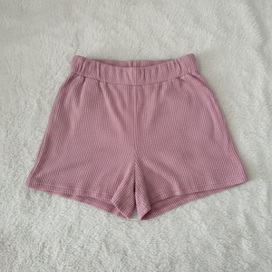 Conjunto Feminino Casual de Verão em Material Rayan, Top Sem Mangas, Shorts até o Joelho, 2 Peças, Roupas de Praia XL - Product Image 5