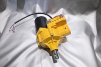 Enrouleur de film pour serre électrique 24V