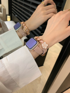 Pulsera de cadena para mujer para IWatch 8 Ultra 7 6 SE 5 4 <span class=keywords><strong>Correa</strong></span> de cuero de doble recorrido para <span class=keywords><strong>Apple</strong></span> <span class=keywords><strong>Watch</strong></span> Band 49mm 40mm 44mm <span class=keywords><strong>38</strong></span> 42mm <span class=keywords><strong>Correa</strong></span> - Product Image 6