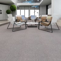 Dalles de moquette de bureau carrées modernes en polyester PVC, écologiques, non toxiques, fines, à faible indice de rayonnement (CRI), avec étiquette verte, antidérapantes et résistantes à l'eau