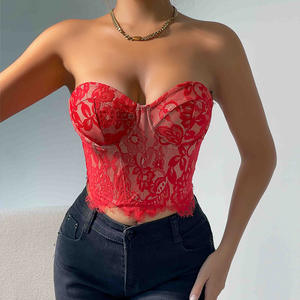 Court Sexy <span class=keywords><strong>Crop</strong></span> <span class=keywords><strong>Top</strong></span> avec Dentelle Floral Broderie Sans Manches Épaule Nue Sans Bretelles Fishbone Corset Dos Frontless Camisole Gilet - Product Image 5