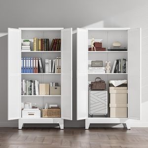 Armoire scandinave blanche SENYU avec panneaux géométriques et poignées en laiton pour le rangement de la chambre - Product Image 6