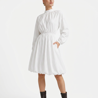 Robe Courte Blanche Femme à Manches Longues et Taille Smockée, 100% Nylon, Col Montant à Volants, Vente en Gros Automne/Hiver 2026