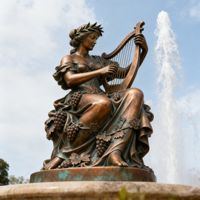 Figure féminine mythologique en bronze classique fabriquée à la main avec Lyre | Idéal pour les projets d'art de jardin, de plaza et municipaux