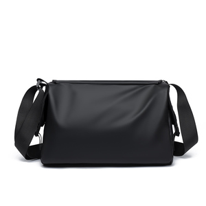 Wholesale Outdoor Travel Duffel <b>Bag</b> Waterproof Nylon Messenger Sling <b>Bags</b> Casual Sports Crossbody Messenger <b>Bag</b> - Product Image 4