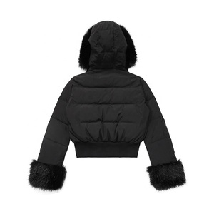 Doudoune pour <span class=keywords><strong>femme</strong></span> avec garniture en fourrure - Certifiée GRS écologique, Logo personnalisé ODM/OEM, Usine avec 17 ans d'expérience, Expédition rapide - Product Image 6