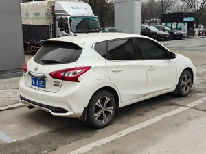 JX Auto <span class=keywords><strong>Nissan</strong></span> Tiida 2024 1.6L CVT Compacte Berline à hayon Essence Faible Consommation Euro VI Phares LED Voitures d'<span class=keywords><strong>occasion</strong></span> Asie du Sud-Est - Product Image 2