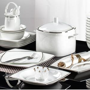 Service de table en porcelaine 60 pièces, style européen luxe léger, bord argenté, idéal pour mariage, restaurant, hôtel - Product Image 4