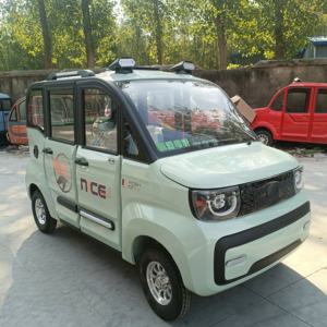 Vehículo Eléctrico Popular de Cuatro Ruedas para Adultos de Suke, con Motor de 50-100KW y Autonomía de 101-200km, Ampliamente Vendido en China - Product Image 1