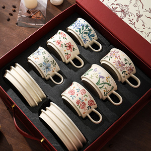 Ensemble de tasses à café vintage avec soucoupes, coffret cadeau, tasse en céramique haut de gamme, design floral peint à la main, rétro, résistant à la chaleur, écologique, pour la maison - Product Image 5
