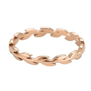 Anillo de Hoja de Olivo Minimalista Clásico de la Paz y la Eternidad Chapado en Oro de 18k de Latón Gemnel para Mujer - Product Image 3