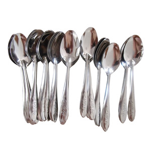 Cuillère en acier inoxydable Youju 16,5 cm 18 cm avec motif floral pour soupe et pastèque - Product Image 4