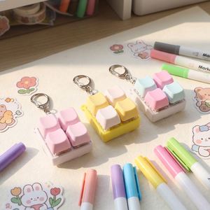 Porte-clés LED personnalisé en acier inoxydable avec logo, clavier d'anime, interrupteurs anti-stress, mini support de téléphone portable - Product Image 1
