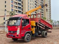 Guindaste Montado em Caminhão Usado de 4 Toneladas e 8m Confiável com Caixa Basculante para Carregamento e Transporte em Canteiro de Obras