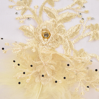 Écharpe élégante en broderie florale ivoire avec strass et plumes, châle de mariée de luxe, hijab musulman, pour mariage et fête