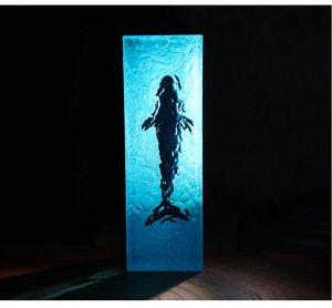 Thiết kế mới bán buôn cổ điển độc đáo trang trí nội thất cá voi lưng gù USB điện LED máy tính để bàn trang trí đèn Epoxy nhựa ánh sáng ban đêm - Product Image 6