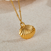 Collier tendance en acier inoxydable avec pendentif coquillage, chaîne longue vintage élégante pour pull, accessoires de mode