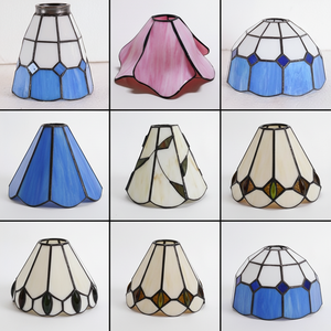 โคมไฟแก้วสีขายส่ง โคมไฟตั้งโต๊ะ โคมไฟระย้า อุปกรณ์โคมไฟ<span class=keywords><strong>เพดาน</strong></span> ตัวครอบโคมไฟเชื่อมด้วยมือ - Product Image 1