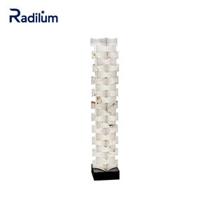 Lampadaire <span class=keywords><strong>en</strong></span> <span class=keywords><strong>albâtre</strong></span> géométrique Poliarte | Luminaire sur pied <span class=keywords><strong>en</strong></span> pierre empilée de luxe pour la décoration intérieure d'un hôtel de salon - Product Image 1