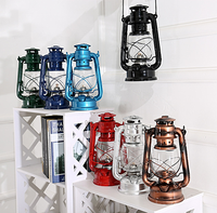 Lampe à pétrole LED vintage de 24,5 cm, lanterne de style antique, lumière décorative de camping en fer et verre synthétique